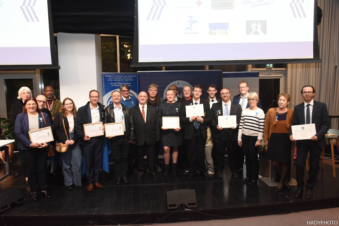 Remise du Mérite Bénévole – Promotion 2025 au Palais Bourbon Remise du Mérite Bénévole – Promotion 2025 au Palais Bourbon